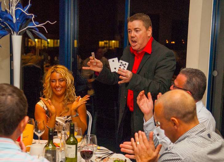 Abracadabra - It's magic with Andy's Magic Wedding Magician